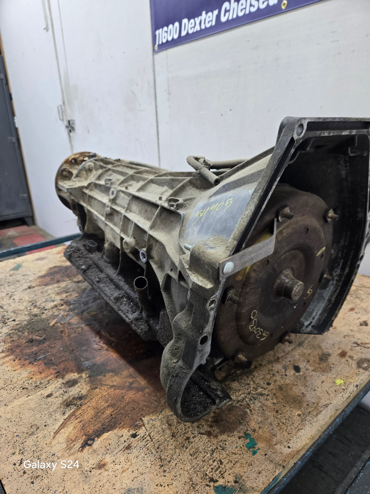 1999-2003 7.3L Power Stroke 4r100 Automatic Transmission HOLE IN CASE OTHERWISE WAS FUNCTIONAL Ford Pickup F250 F350 F450 F550 Super Duty 167k Miles
