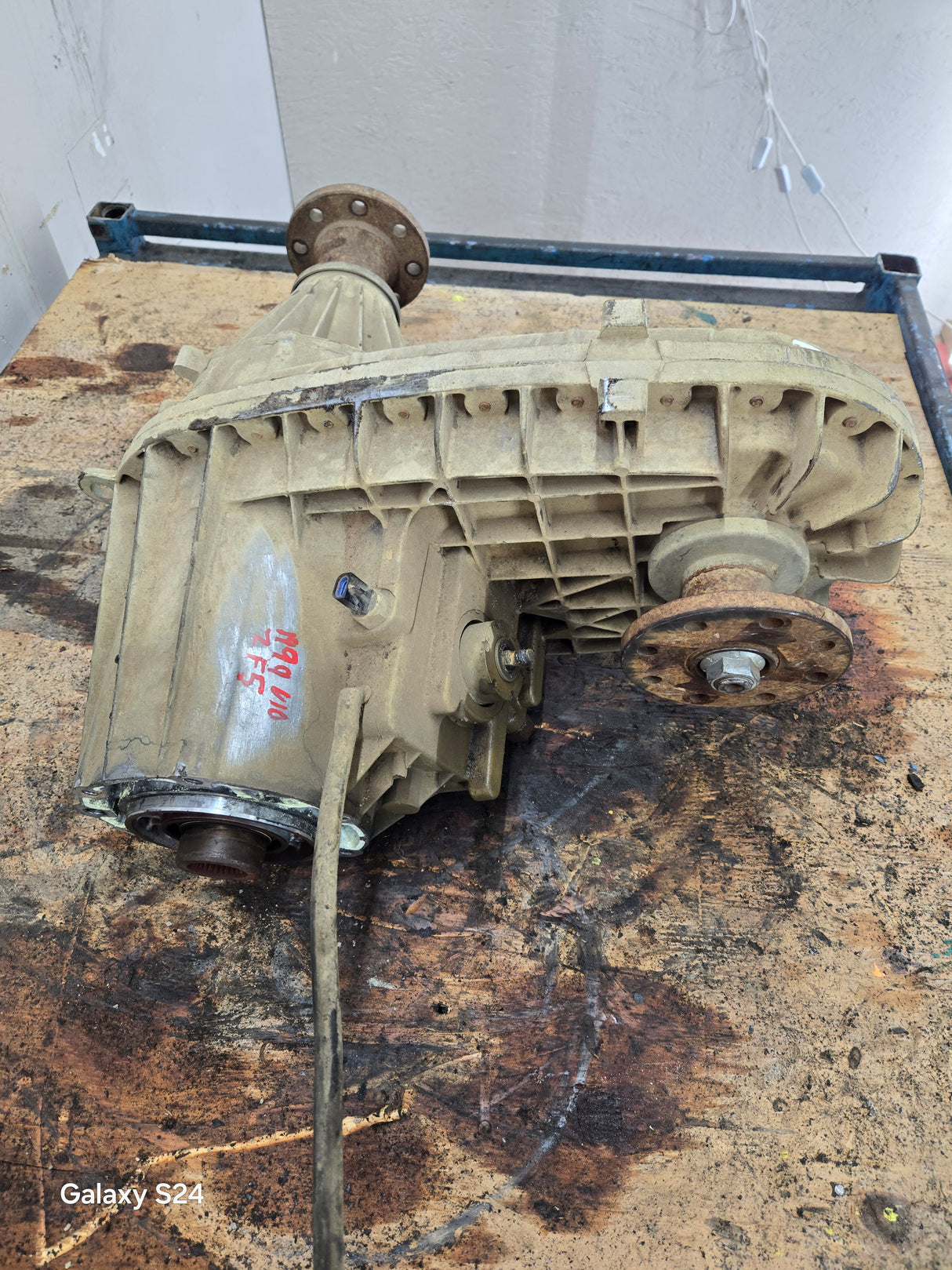 1999-2001 Ford V10 6.8L 5.4L ZF5 manual transmission Floor shift 271-F transfer case F250 F350 F450 F550 Super Duty 64K MILES