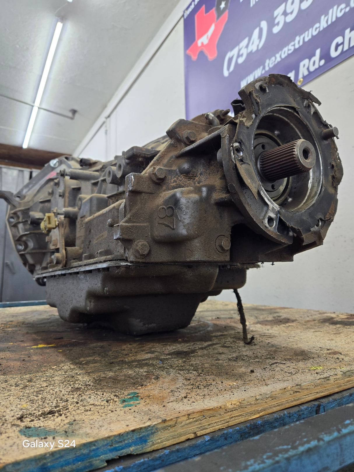4r100 Automatic Transmission 4wd Ford F250 F350 F450 F550 Super Duty 6.8L v10 triton 5.4L v8 132K Miles