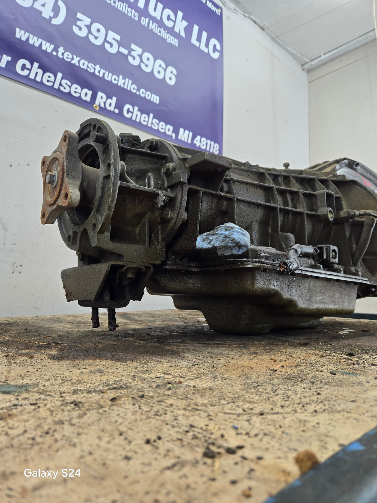 2003-2010 5r110 Automatic Transmission 4x4 6.4L power stroke v8 126K MILES