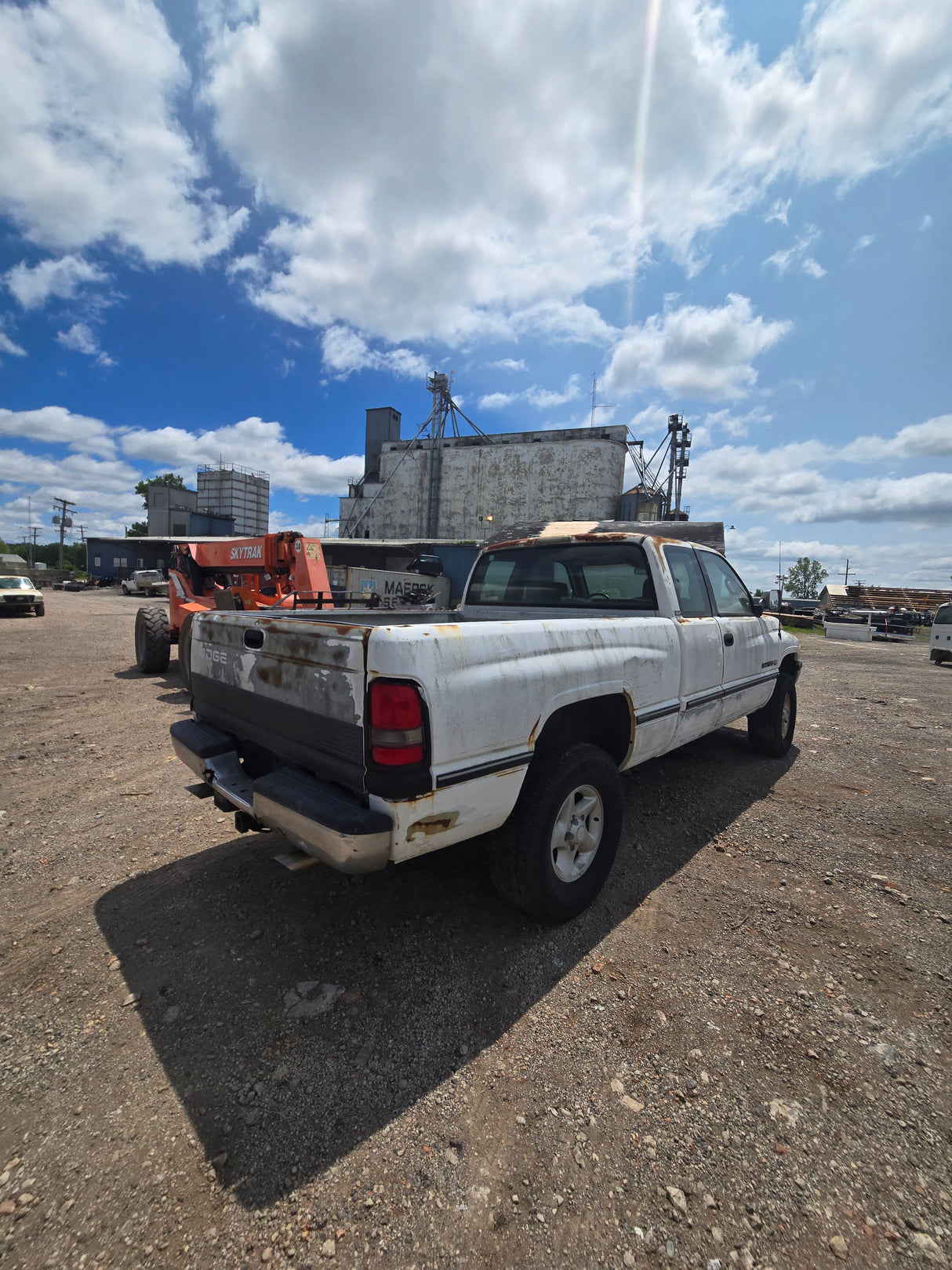 1996 DODGE RAM 1500 Club Cab Extended Cab 2 Door Pickup  - FULL PART OUT