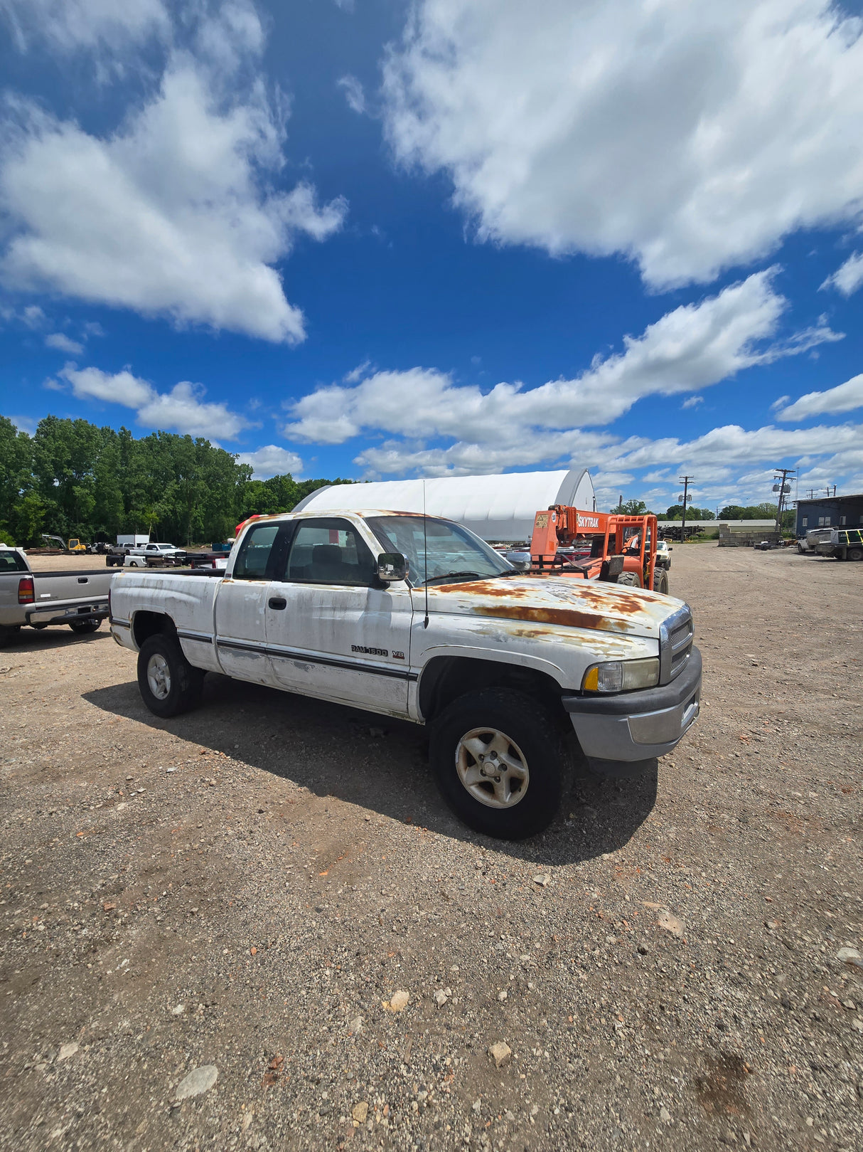 1996 DODGE RAM 1500 Club Cab Extended Cab 2 Door Pickup  - FULL PART OUT
