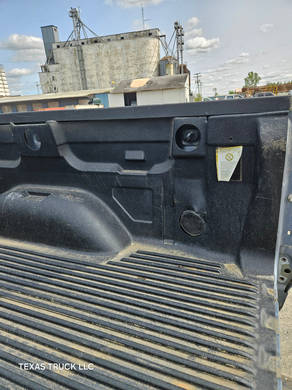 2014-2019 GMC Sierra 1500 2500 3500 HD 6' 6" Short Bed