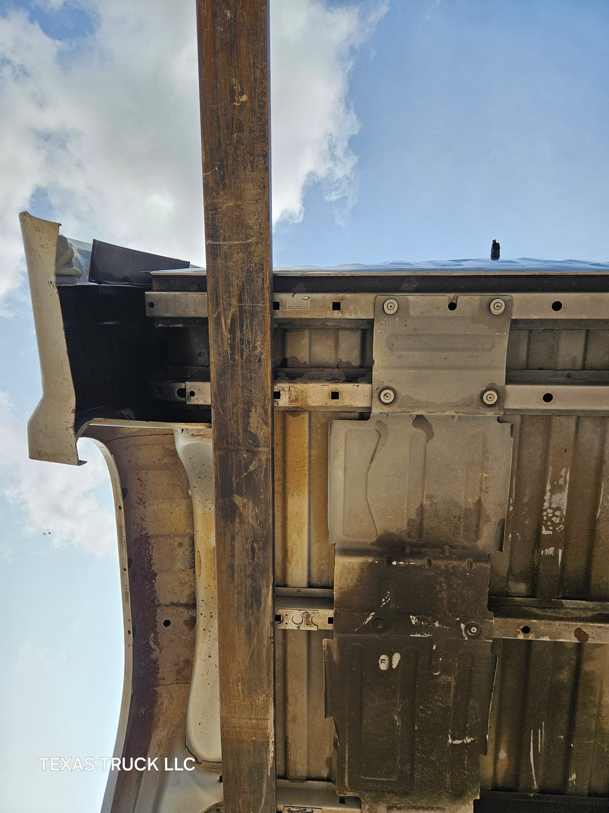 2007-2013 GMC Sierra 1500 5' 8" Short Truck Bed