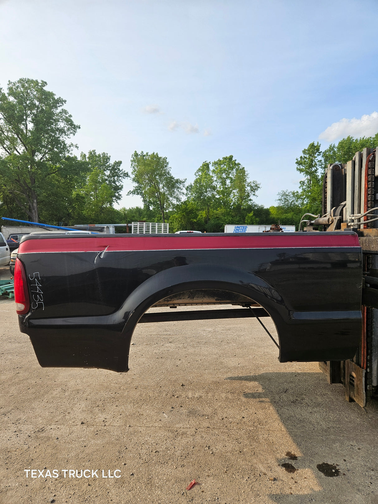 1999-2010 Ford Super Duty F250 F350 6' 9" Short Truck Bed