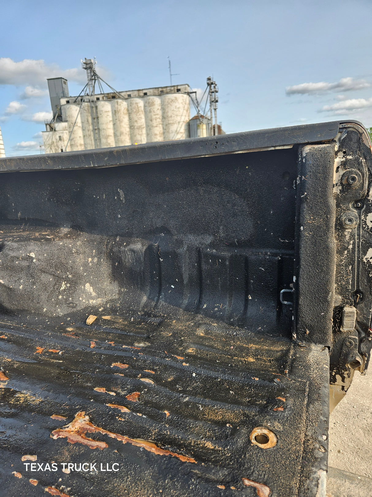 1999-2010 Ford Super Duty F250 F350 6' 9" Short Truck Bed