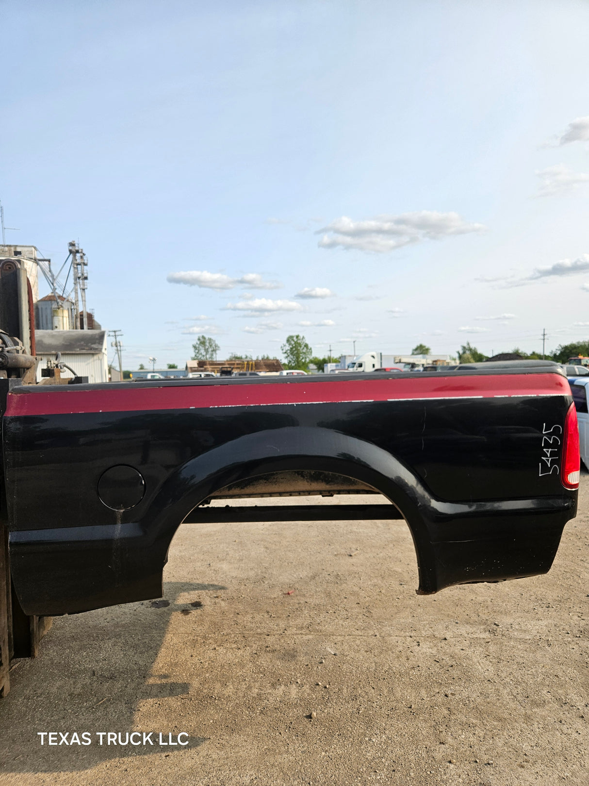 1999-2010 Ford Super Duty F250 F350 6' 9" Short Truck Bed