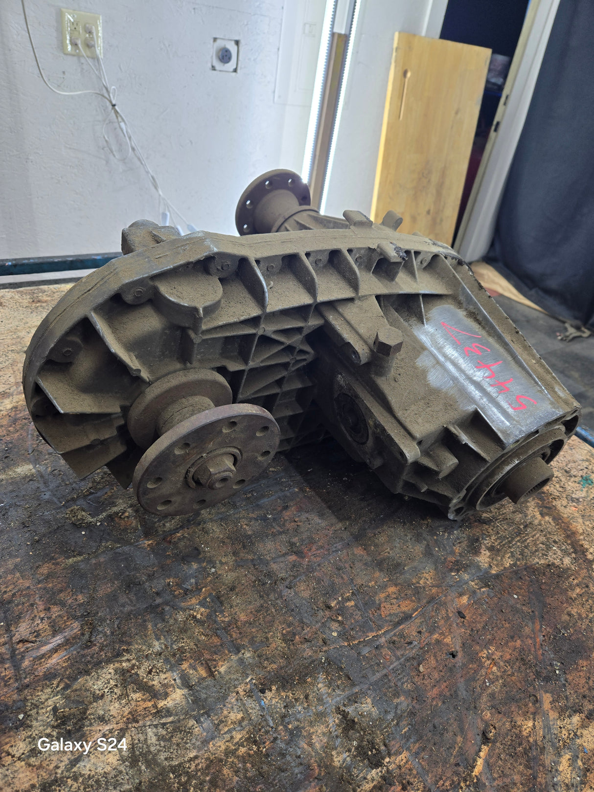 1999-2003 Ford Super Duty 7.3L Power Stroke 5.4L V10 Triton 273-F Electric Shift Transfer Case 1C347A195JA, F250 F350 F450 F550 145K MILES