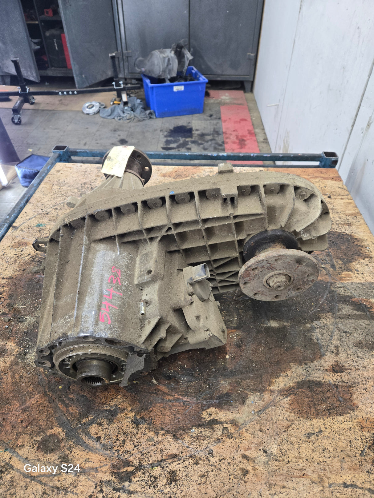 1999-2003 7.3L Power Stroke 273-F Transfer Case Electric Shift Transfer Case P1C34-7A195-LA Ford Pickup F250 F350 F450 F550 Super Duty 251k Miles