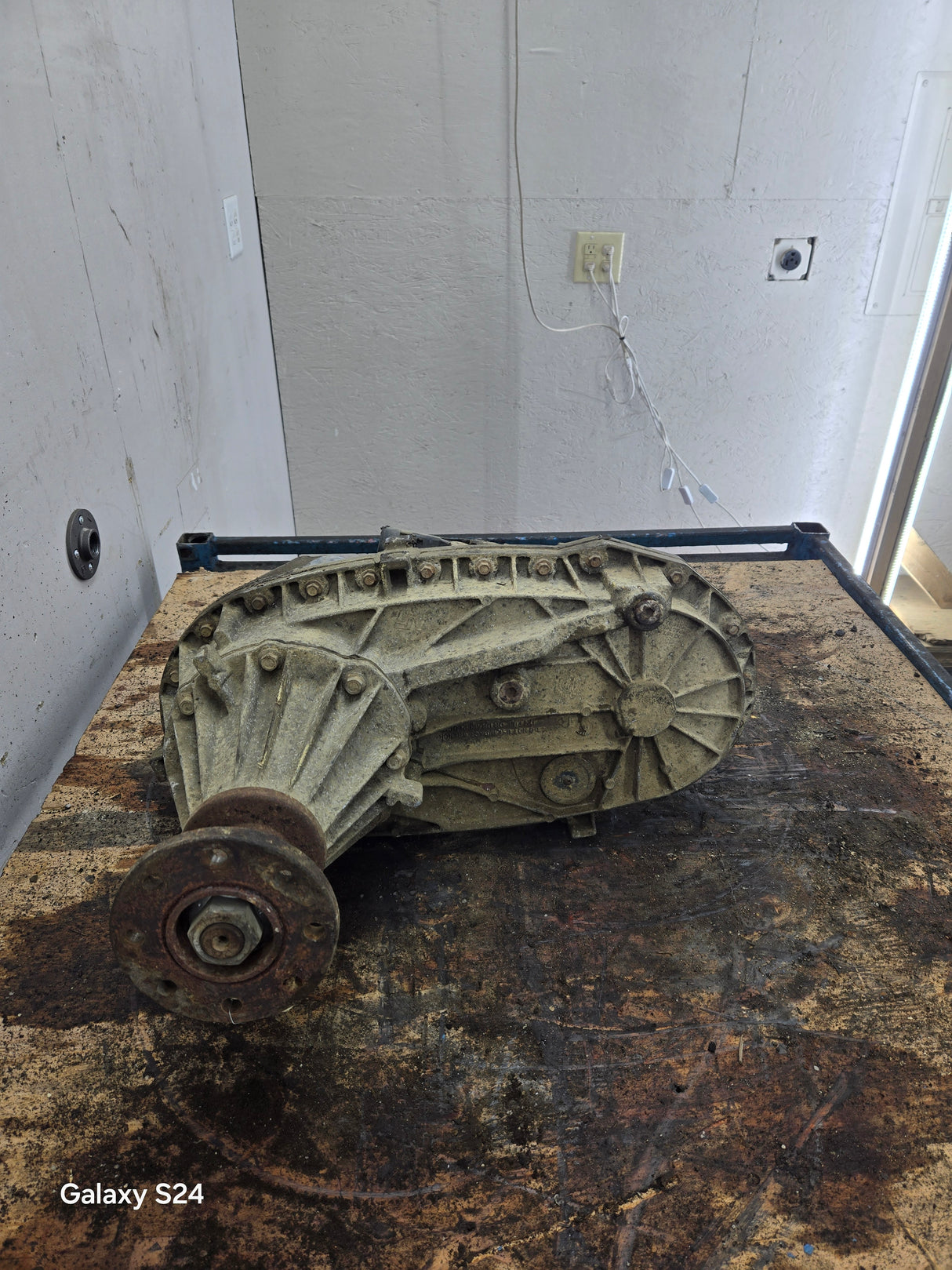 1999-2003 7.3L Power Stroke 273-F Transfer Case Electric Shift Transfer Case P1C34-7A195-LA Ford Pickup F250 F350 F450 F550 Super Duty 251k Miles