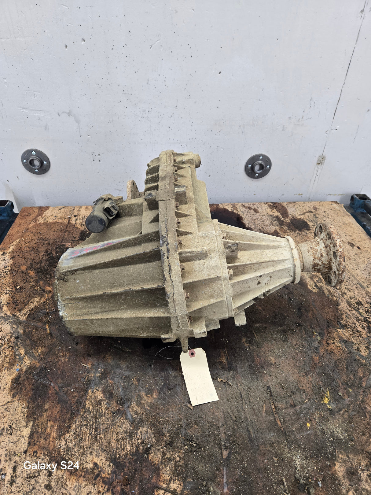 1999-2003 7.3L Power Stroke 273-F Transfer Case Electric Shift Transfer Case F81A7A195JD, Ford Pickup F250 F350 F450 F550 Super Duty 145K MILES
