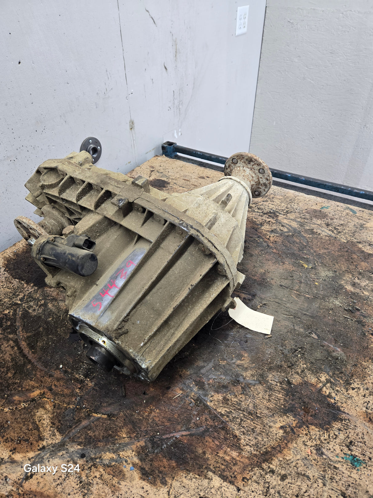 1999-2003 7.3L Power Stroke 273-F Transfer Case Electric Shift Transfer Case F81A7A195JD, Ford Pickup F250 F350 F450 F550 Super Duty 145K MILES