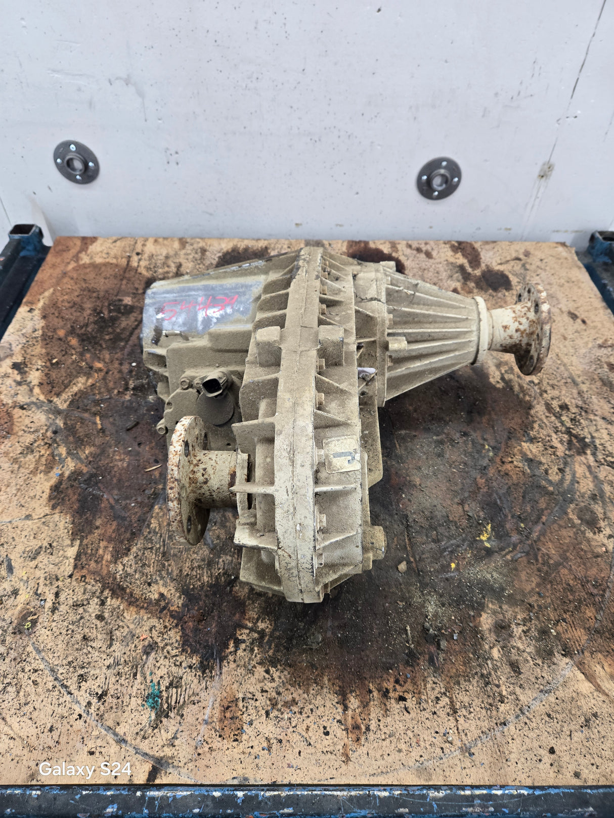 1999-2003 7.3L Power Stroke 273-F Transfer Case Electric Shift Transfer Case F81A7A195JD, Ford Pickup F250 F350 F450 F550 Super Duty 145K MILES