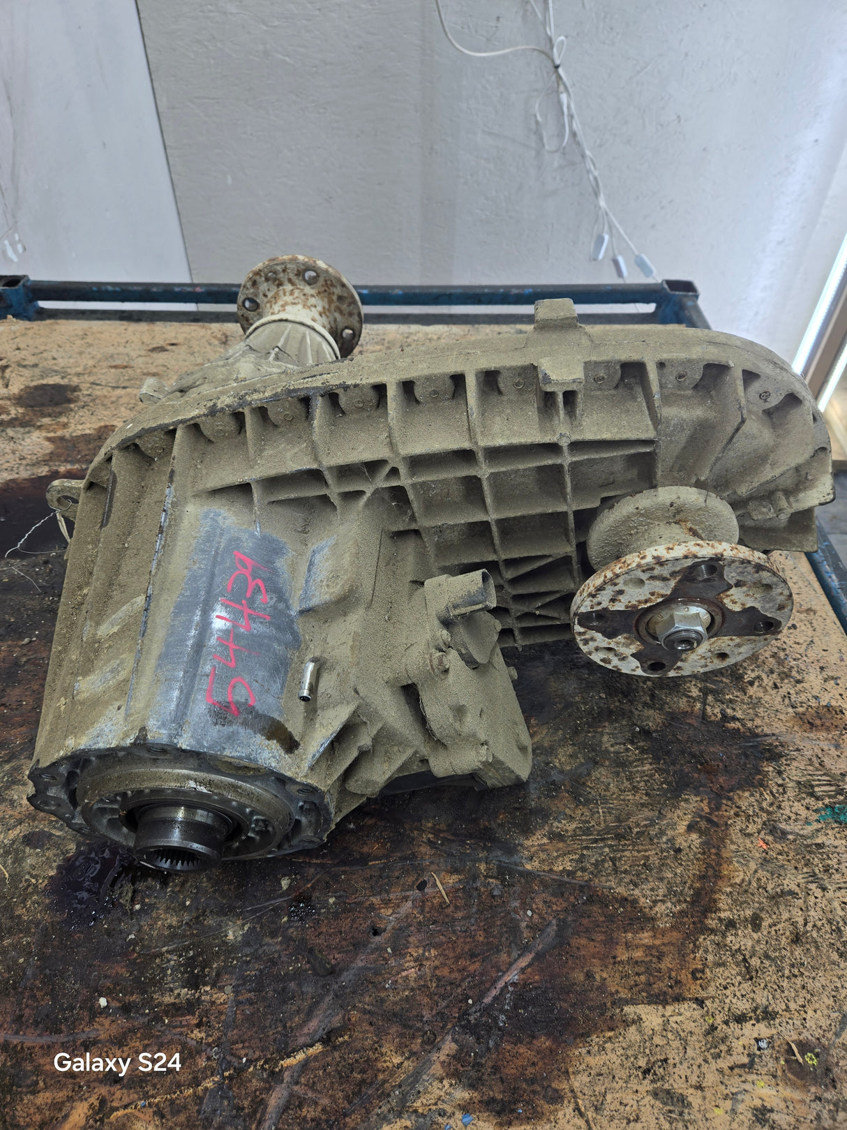 1999-2003 7.3L Power Stroke 273-F Transfer Case Electric Shift Transfer Case F81A7A195JD, Ford Pickup F250 F350 F450 F550 Super Duty 145K MILES