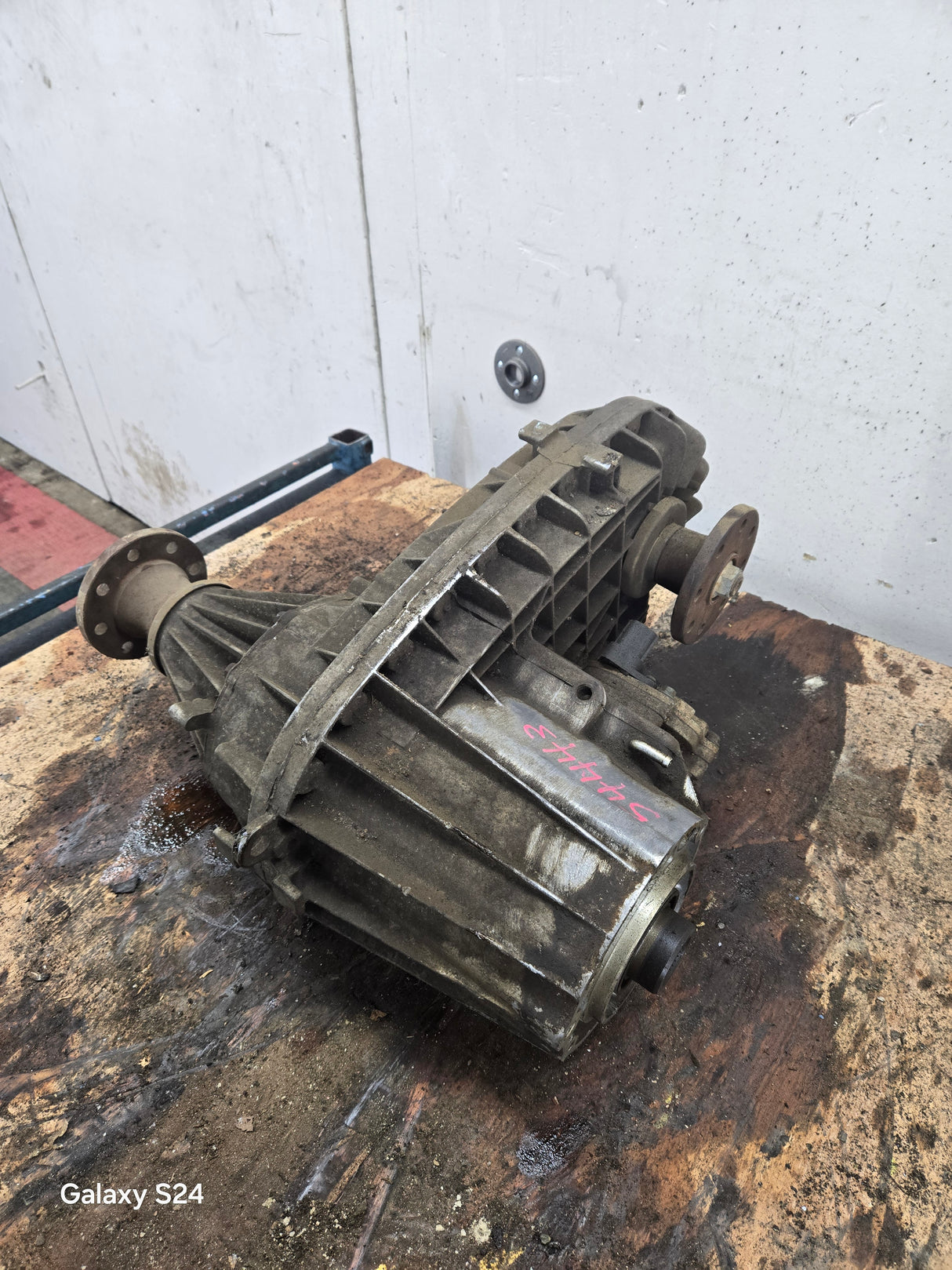 1999-2003 7.3L Power Stroke 5.4L V10 Triton 273-F Transfer Case Electric Shift Transfer Case F81A7A195JD, Ford Pickup F250 F350 F450 F550 Super Duty 245K MILES