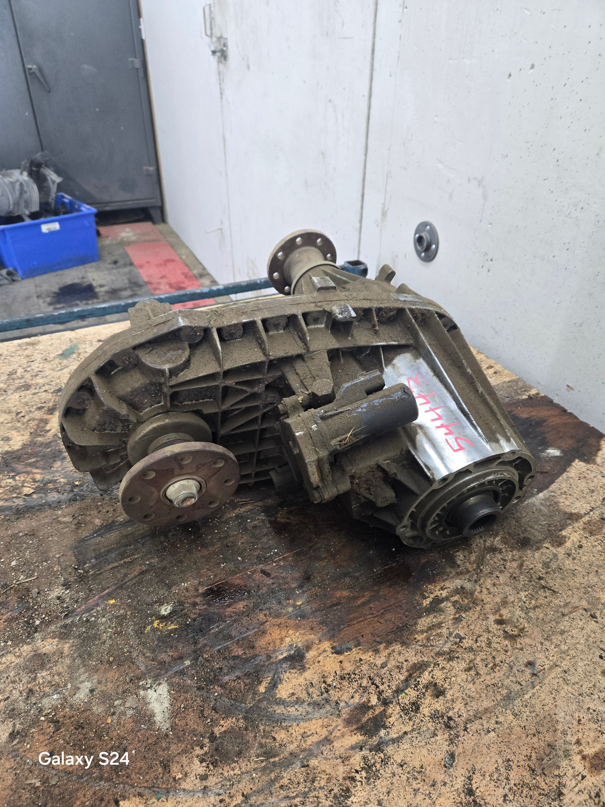 1999-2003 7.3L Power Stroke 5.4L V10 Triton 273-F Transfer Case Electric Shift Transfer Case F81A7A195JD, Ford Pickup F250 F350 F450 F550 Super Duty 245K MILES