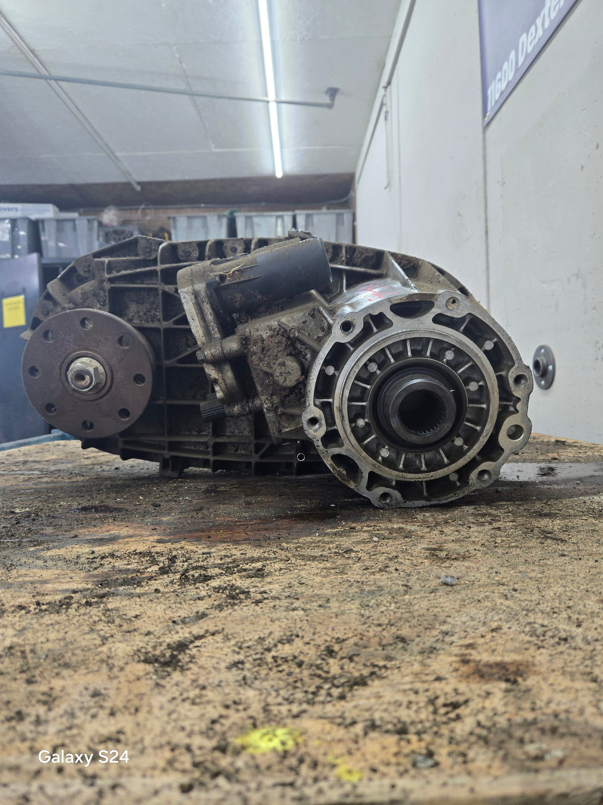 1999-2003 7.3L Power Stroke 5.4L V10 Triton 273-F Transfer Case Electric Shift Transfer Case F81A7A195JD, Ford Pickup F250 F350 F450 F550 Super Duty 245K MILES