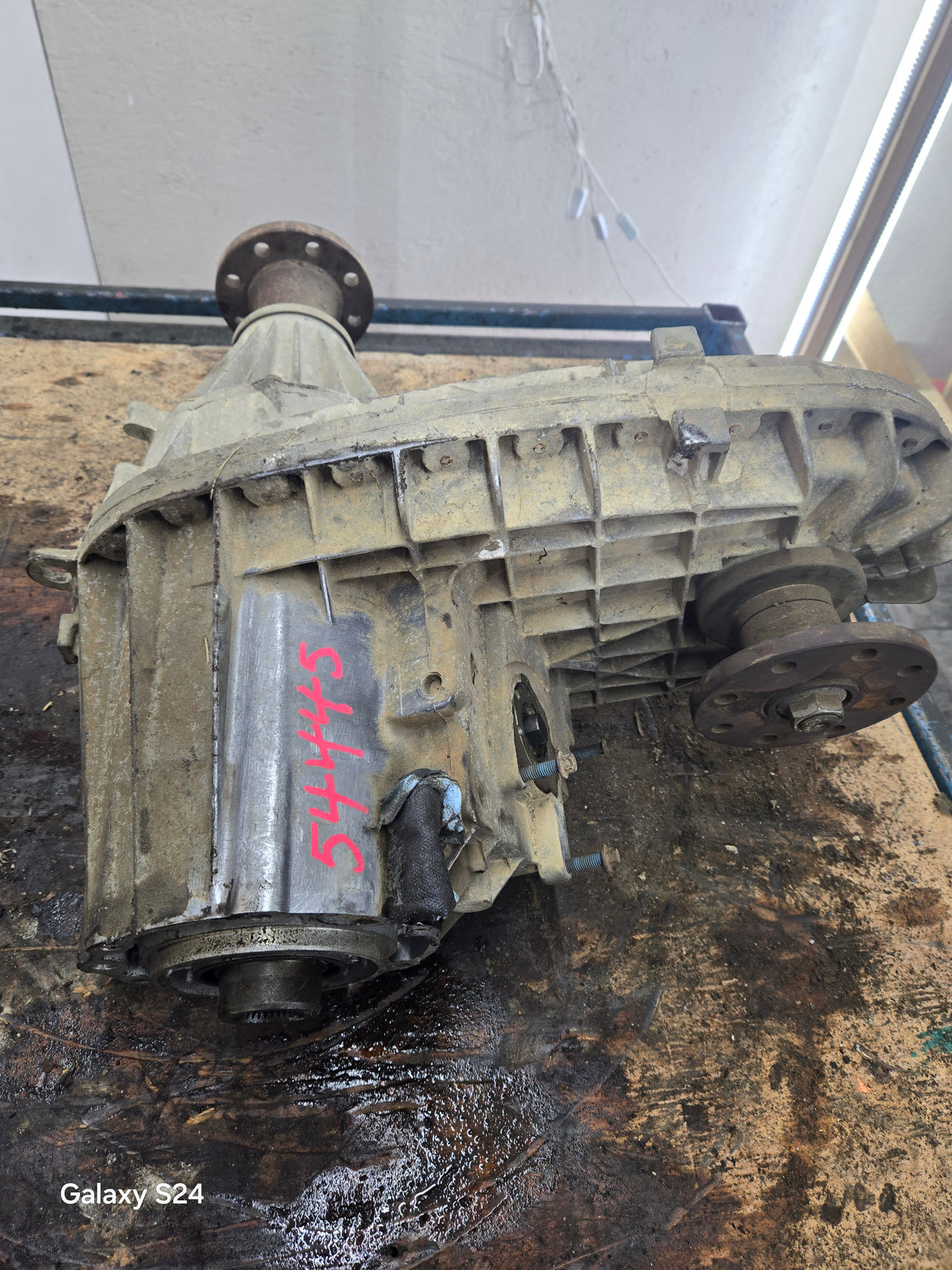 1999-2003 Ford 7.3L Power Stroke 5.4L V10 Triton 273-F Transfer Case Electric Shift Transfer Case F81A7A195JD, F250 F350 F450 F550 Super Duty 215K MILES