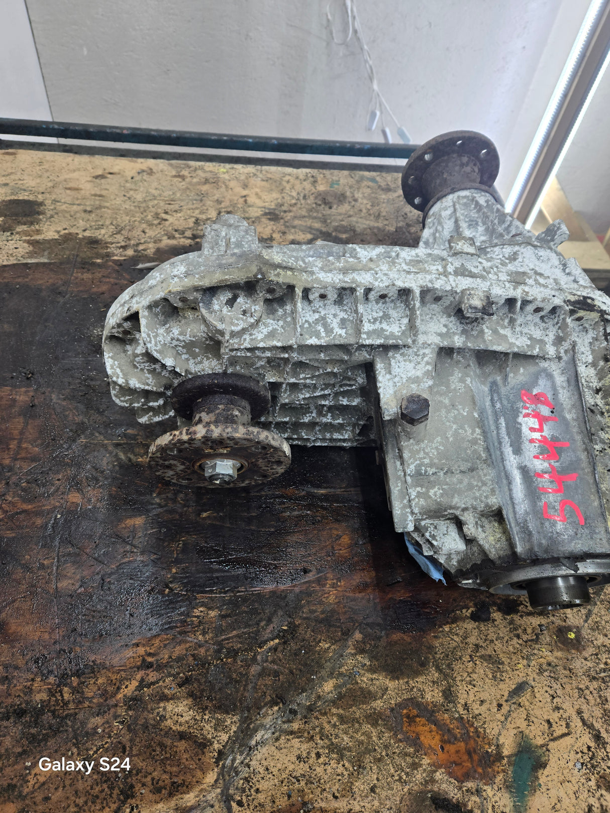 1999-2003 Ford  5.4L V10 6.8L Triton 7.3L Power Stroke 273-F Transfer Case Electric Shift Transfer Case 1C347A195JA, F250 F350 F450 F550 Super Duty 199K MILES