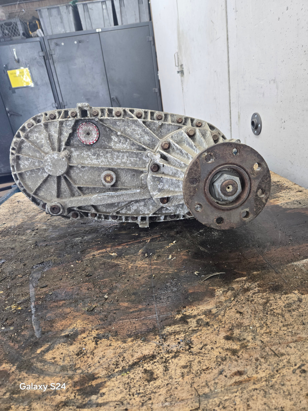 1999-2003 Ford  5.4L V10 6.8L Triton 7.3L Power Stroke 273-F Transfer Case Electric Shift Transfer Case 1C347A195JA, F250 F350 F450 F550 Super Duty 199K MILES