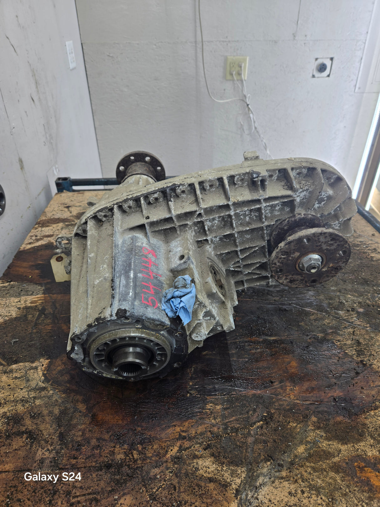 1999-2003 Ford  5.4L V10 6.8L Triton 7.3L Power Stroke 273-F Transfer Case Electric Shift Transfer Case 1C347A195JA, F250 F350 F450 F550 Super Duty 199K MILES