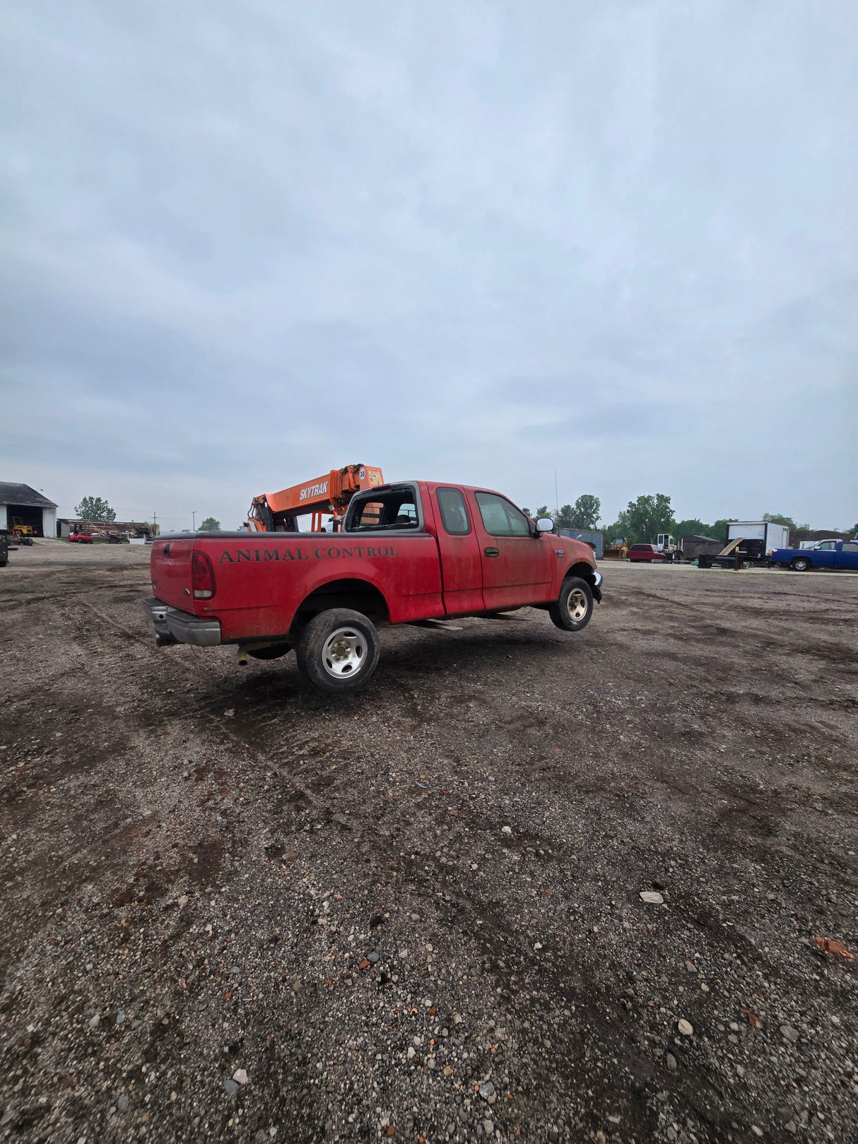 1998 Ford F150 Extended Cab 6.5' Short Bed OBS - FULL PART OUT