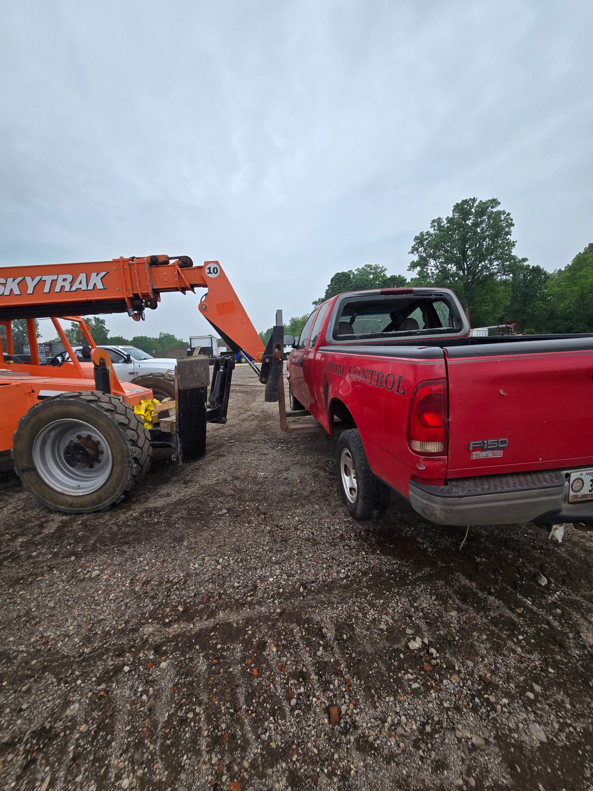 1998 Ford F150 Extended Cab 6.5' Short Bed OBS - FULL PART OUT