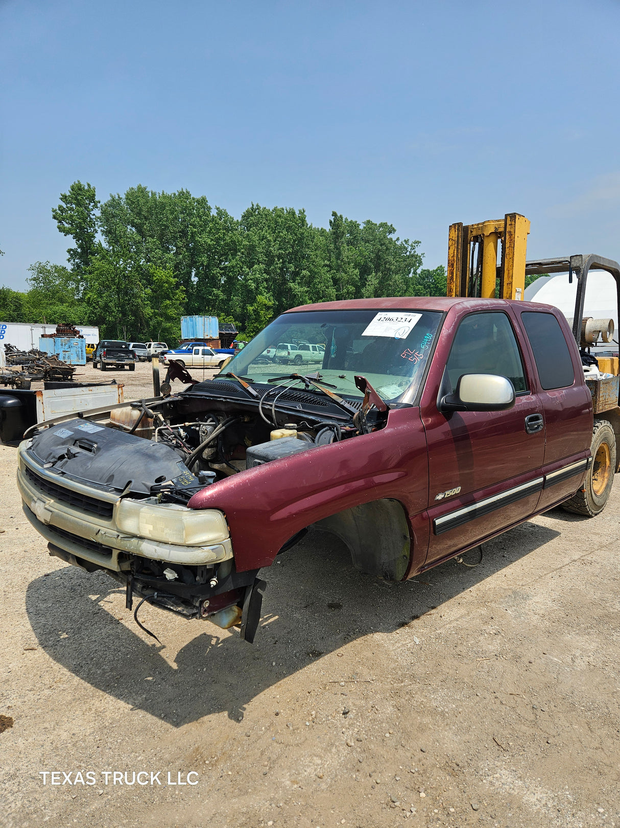 1999-2007 Chevrolet Silverado / GMC Sierra 1500 2500 HD 3500HD Extended Cab Body