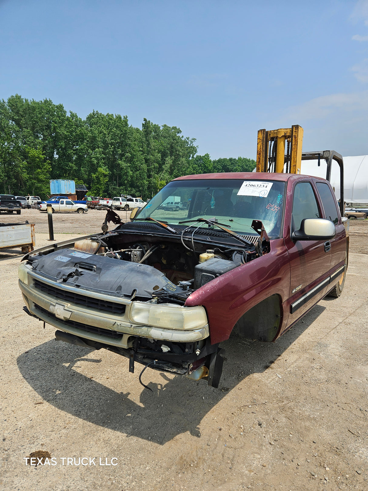 1999-2007 Chevrolet Silverado / GMC Sierra 1500 2500 HD 3500HD Extended Cab Body