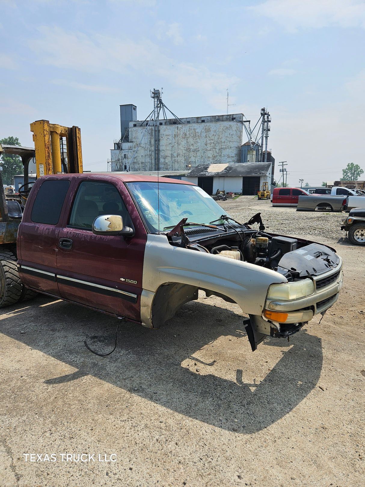 1999-2007 Chevrolet Silverado / GMC Sierra 1500 2500 HD 3500HD Extended Cab Body