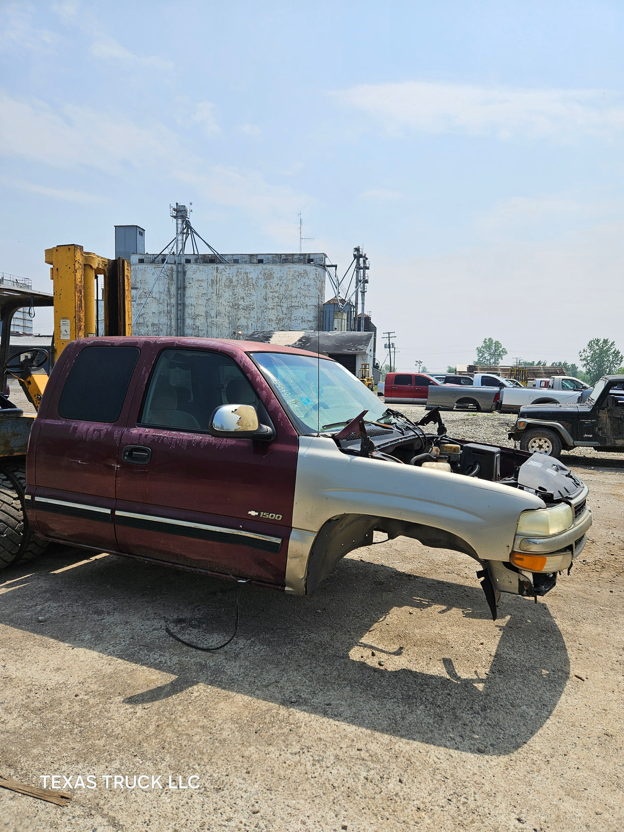1999-2007 Chevrolet Silverado / GMC Sierra 1500 2500 HD 3500HD Extended Cab Body