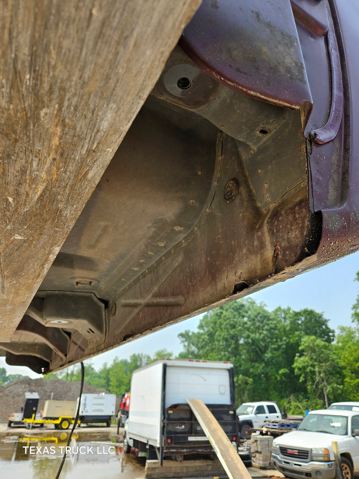 1999-2007 Chevrolet Silverado / GMC Sierra 1500 2500 HD 3500HD Extended Cab Body