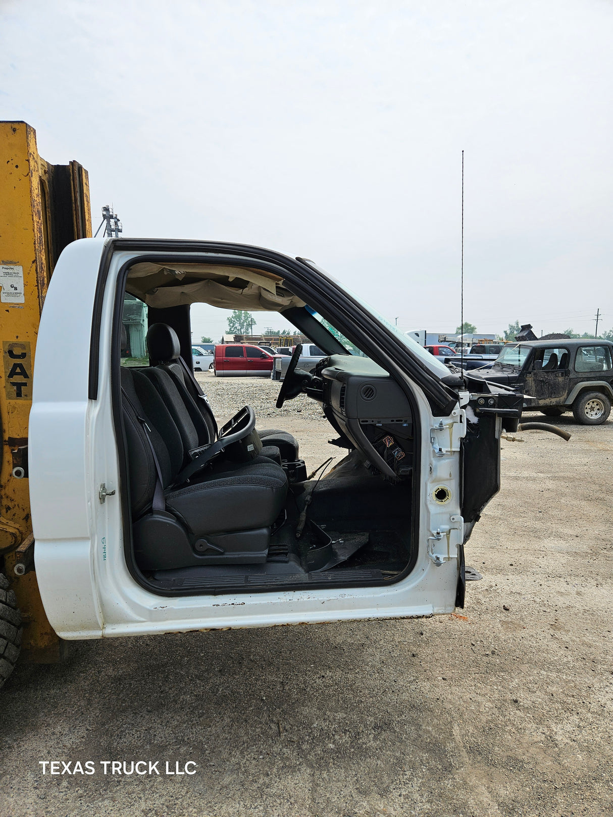 1999-2007 Chevrolet Silverado / GMC Sierra 1500 2500 HD 3500HD Regular Cab Body