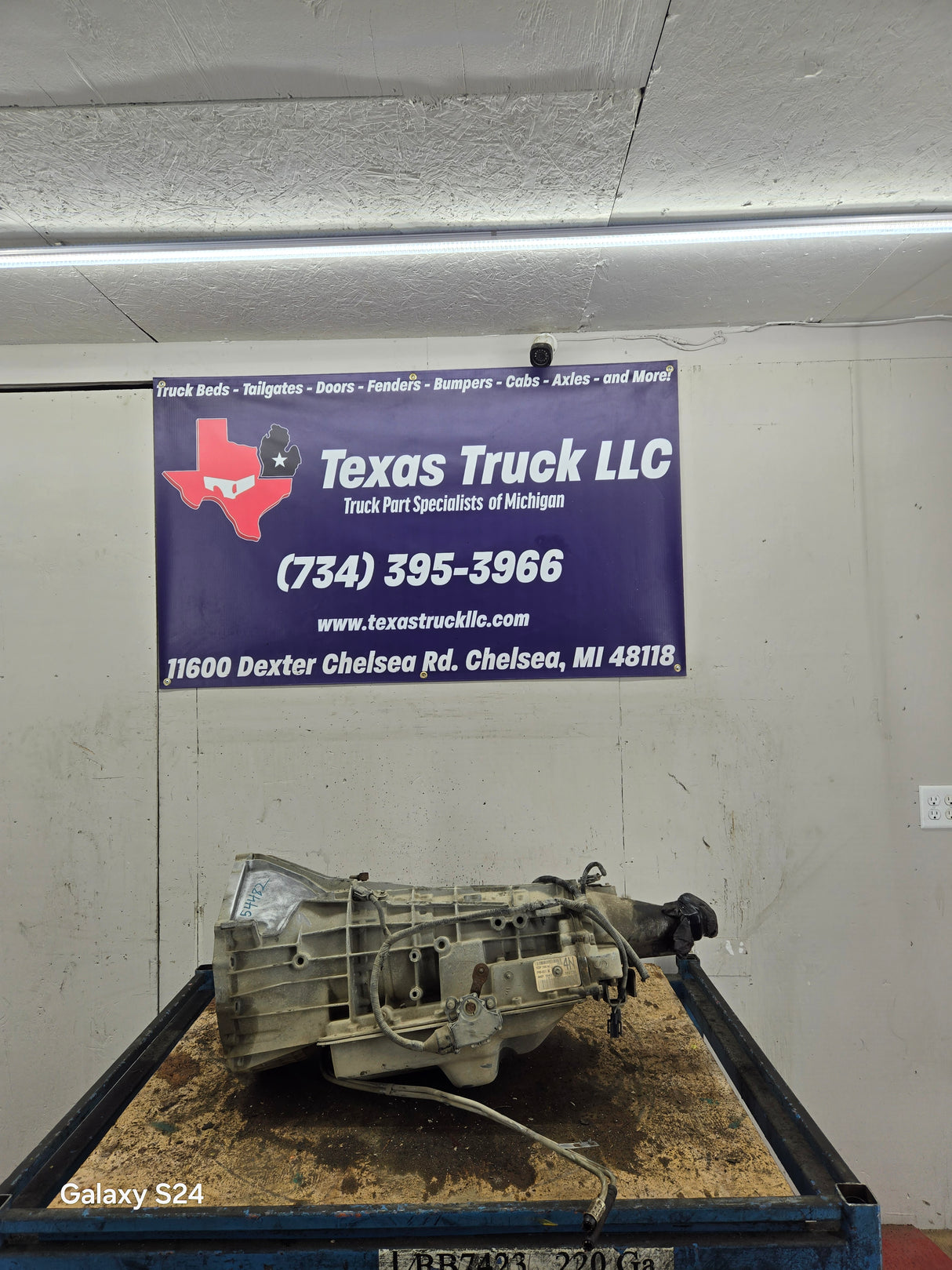 1999-2003 4R100 Automatic Transmission 2wd Ford F250 F350 F450 F550 Super Duty 6.8L v10 triton 5.4L v8 147K Miles