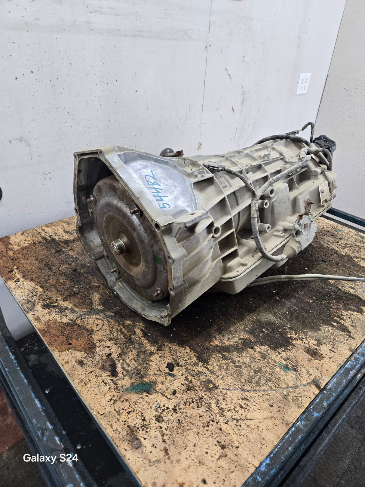 1999-2003 4R100 Automatic Transmission 2wd Ford F250 F350 F450 F550 Super Duty 6.8L v10 triton 5.4L v8 147K Miles