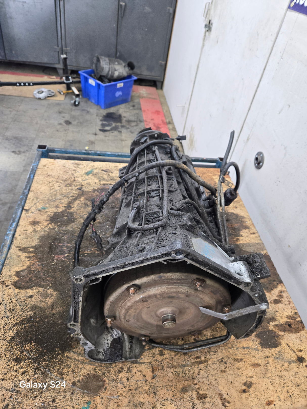 1999-2003 7.3L Power Stroke 4r100 Automatic Transmission Ford Pickup F250 F350 F450 F550 Super Duty 167k Miles