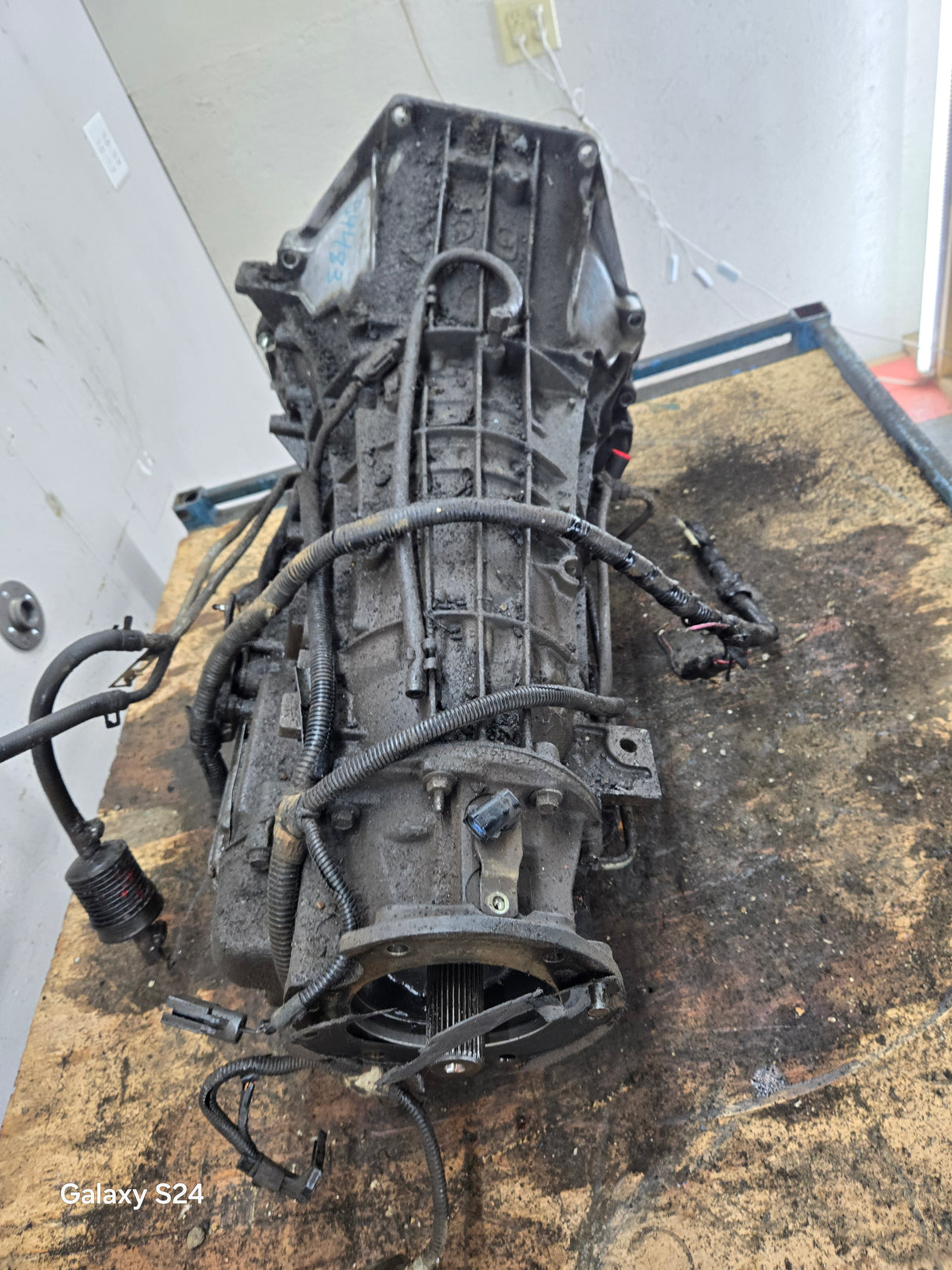 1999-2003 7.3L Power Stroke 4r100 Automatic Transmission Ford Pickup F250 F350 F450 F550 Super Duty 167k Miles