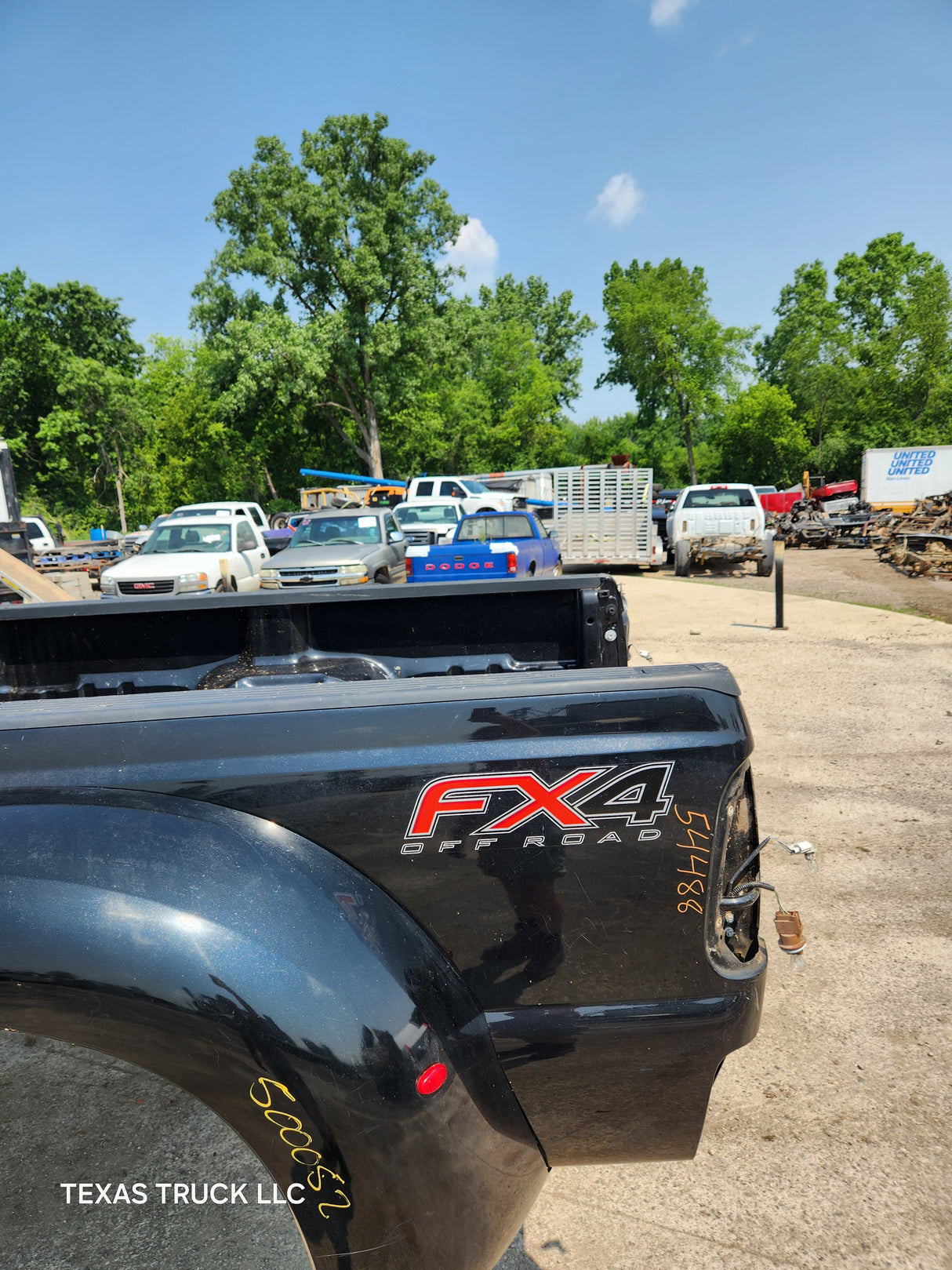 2011-2016 Ford F330 F450 F550 Super Duty 8' Dually Truck Bed