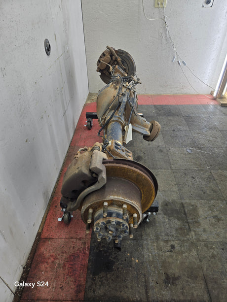 2011-2012 Ford Super Duty F250 F350 Rear Axle 3.73 Gear Ratio Limited Slip