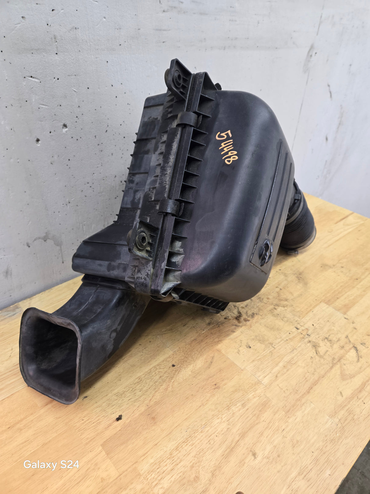2004-2018 Dodge Ram 1500 2500 3500 Air Intake Box Cleaner