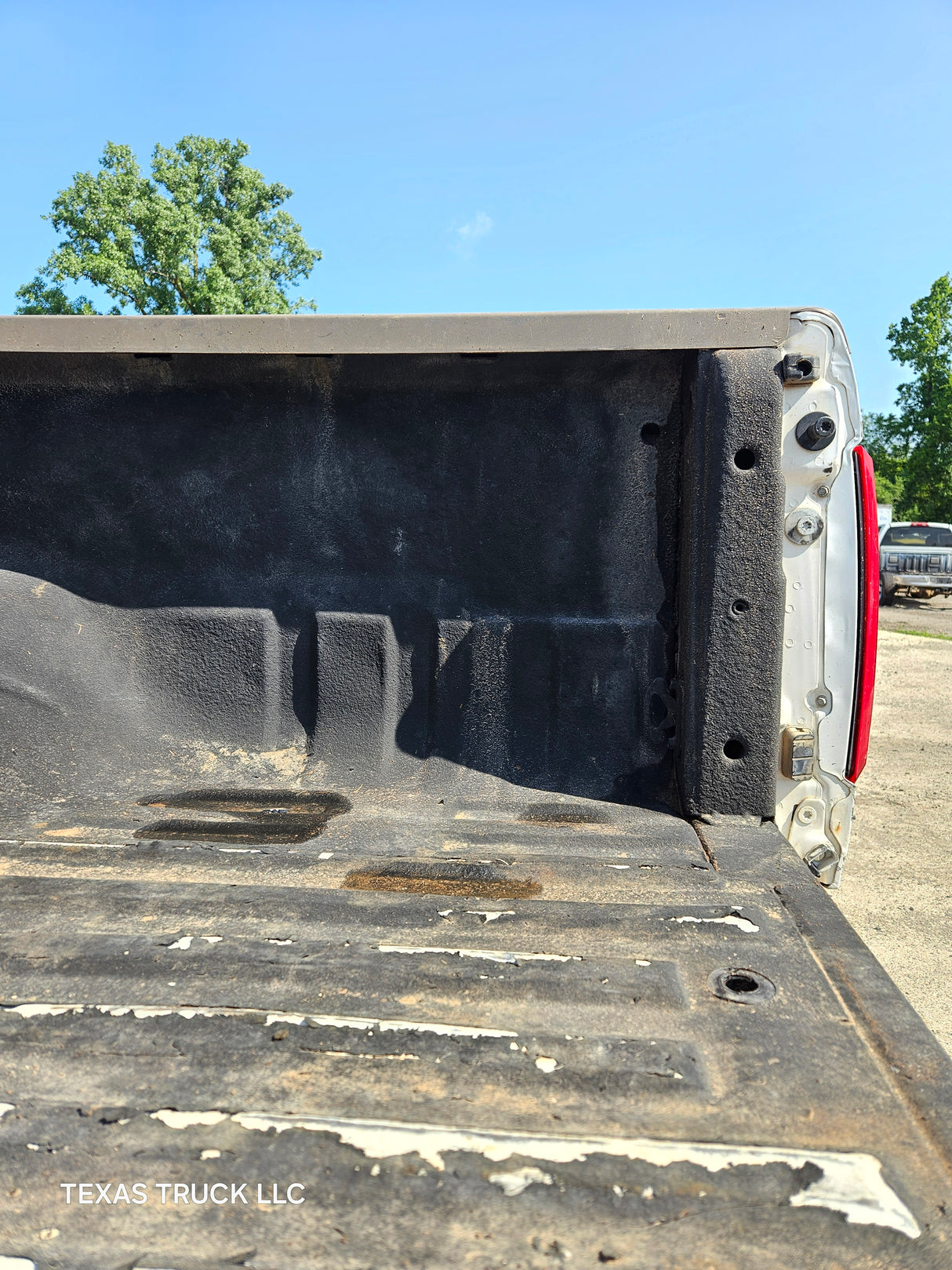 2011-2016 Ford F250 F350 Super Duty 6' 9" Short Truck Bed