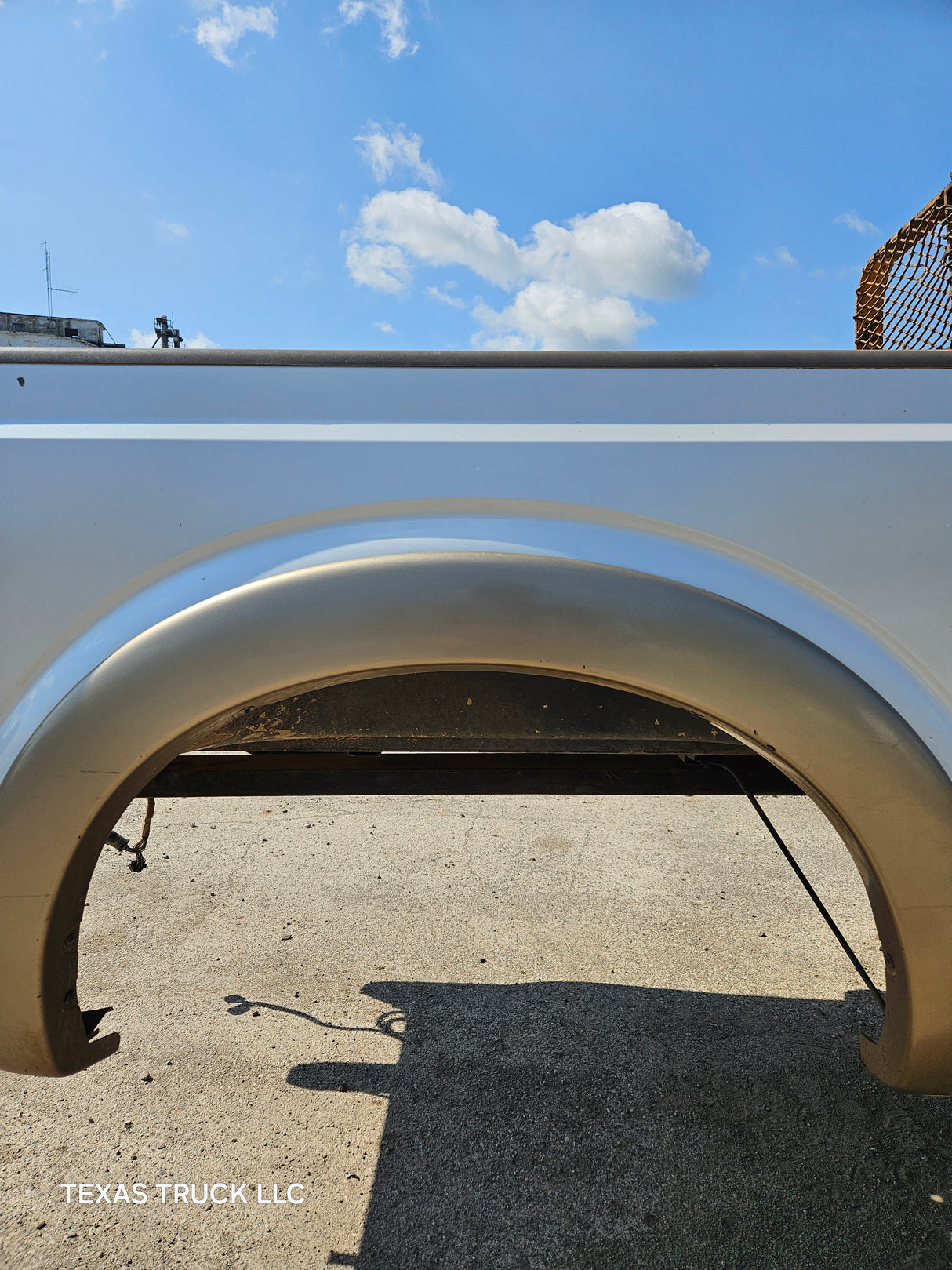 2011-2016 Ford F250 F350 Super Duty 6' 9" Short Truck Bed