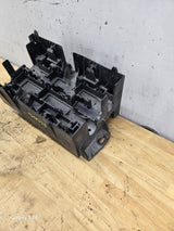 2007-2013 Chevy Silverado / GMC Sierra Engine Wiring Harness Fuse Block Bracket Assembly 22817835