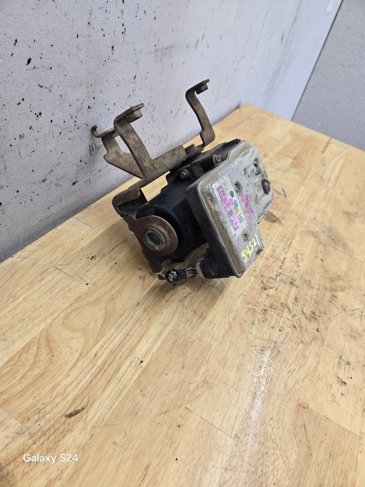 2006-2007 Chevrolet Silverado 1500 ABS Pump Module Control Assembly