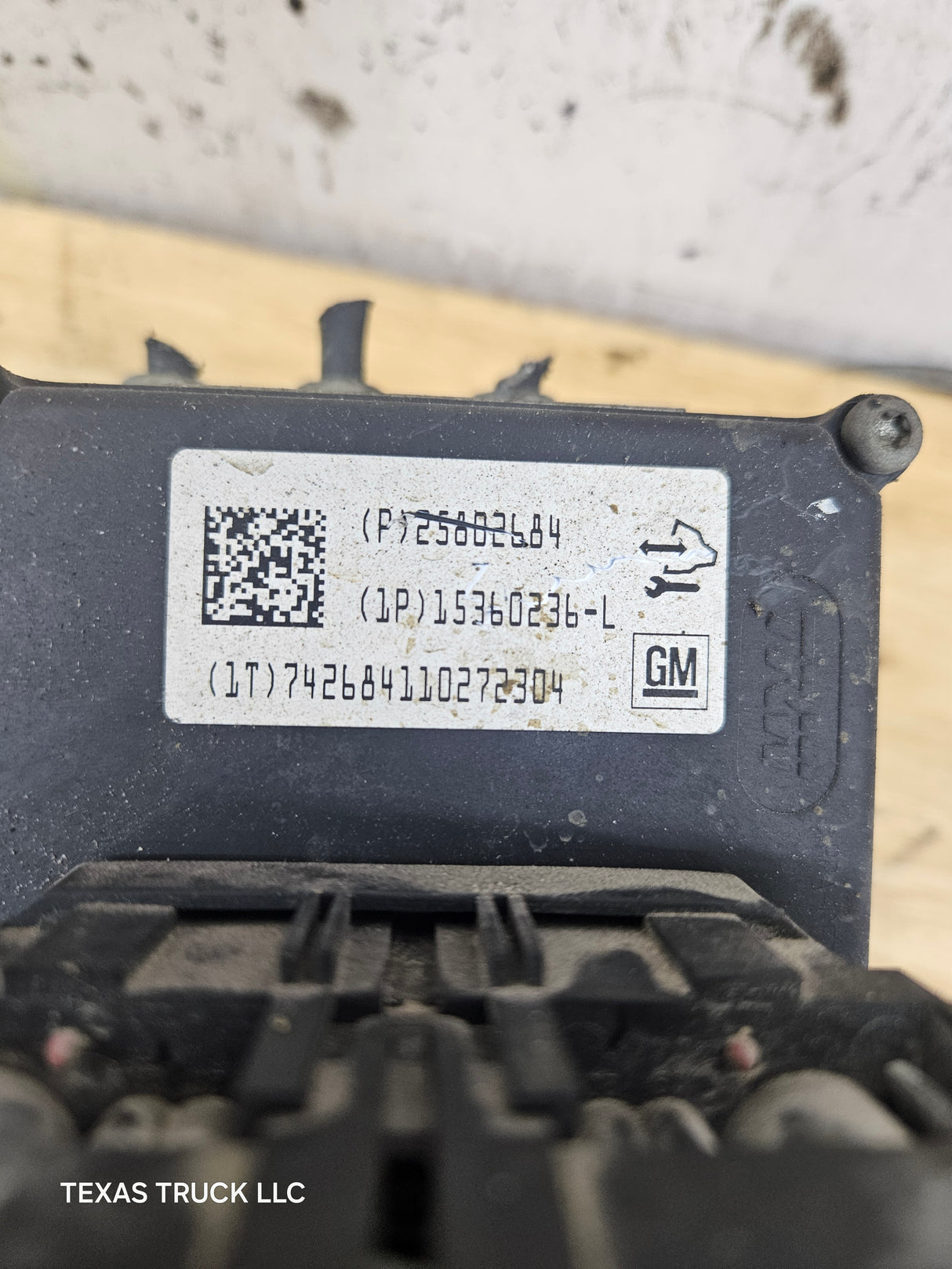 2007-2010 Chevrolet Silverado 2500 3500 ABS Pump Module Control Assembly 25802684