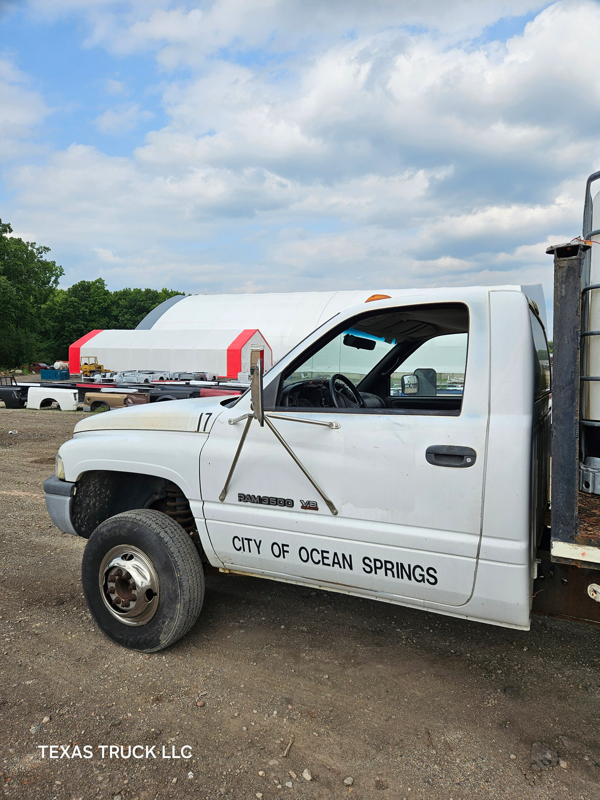 1999 DODGE RAM 3500 Regular Cab Stake Truck - FULL PART OUT