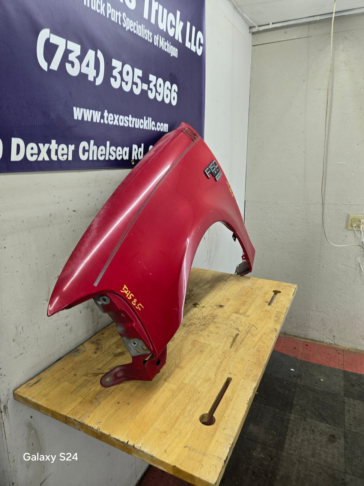 1997-2003 Ford F150 / Explorer / Expedition LH Driver Side Front Fender