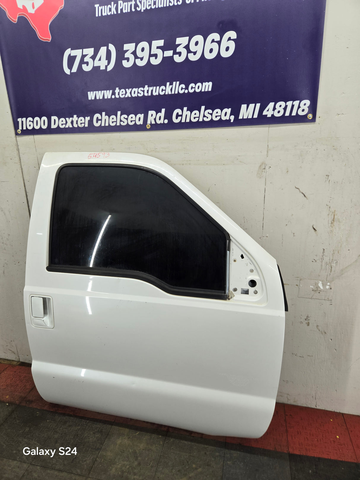 1999-2011 Ford Super Duty / Excursion Front Passenger Side RH Door F250 F350 F450 F550