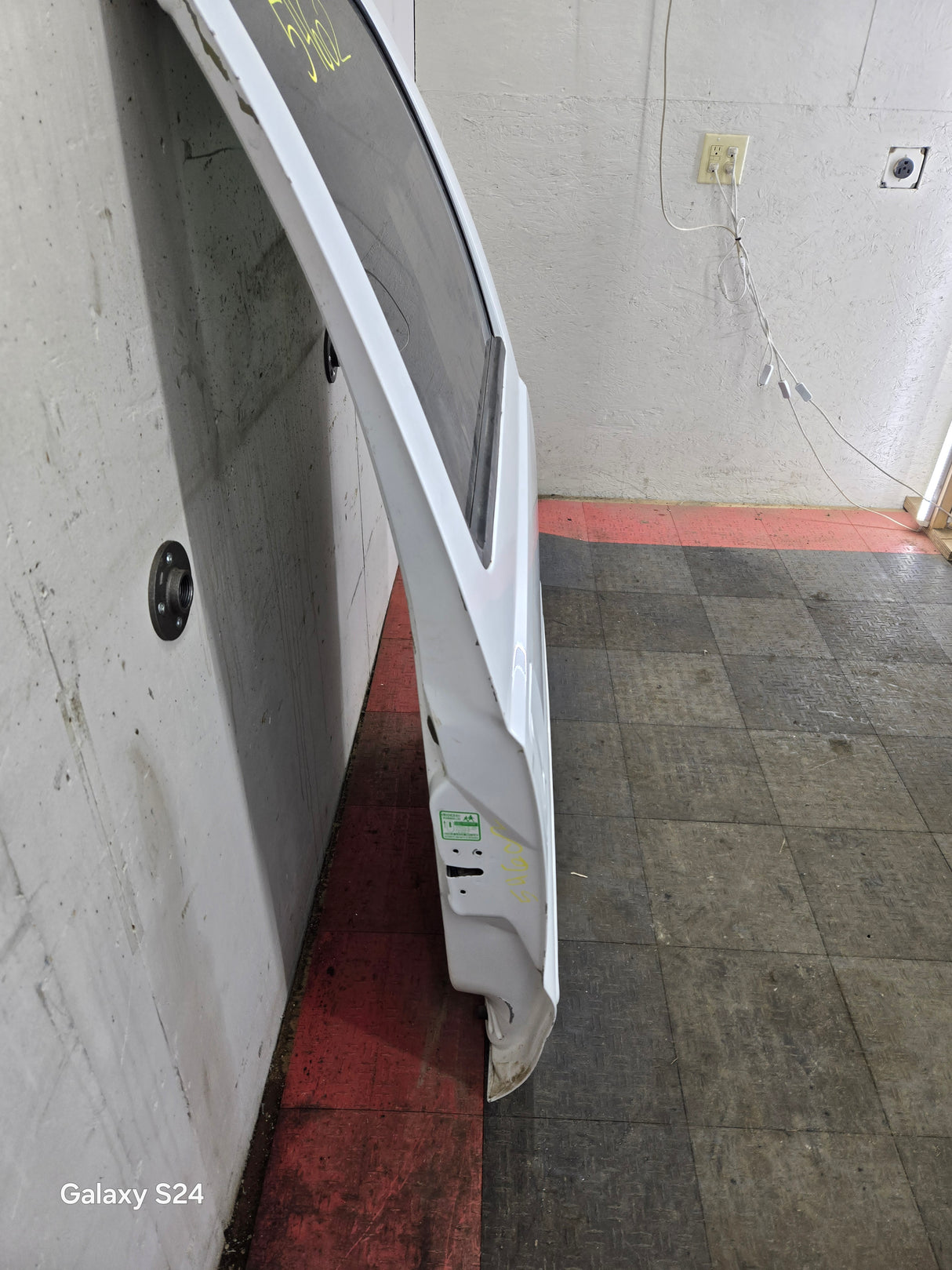 1999-2005 Ford Excursion Passenger Rear Door