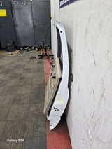 1999-2006 Chevrolet Silverado / GMC Sierra 1500 2500 3500 HD Rear Passenger side Crew Cab rear door RH
